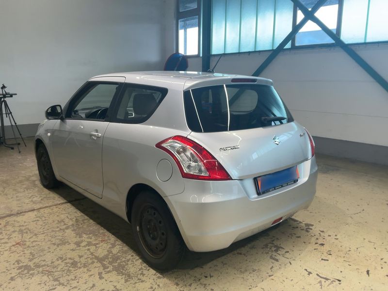 Suzuki Swift 1.2 Comfort 2014 – снимка 6