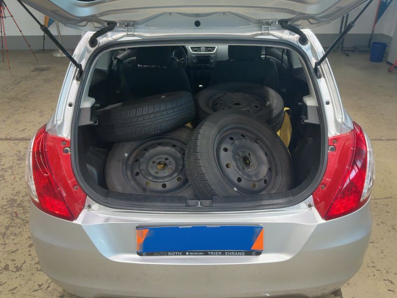 Suzuki Swift 1.2 Comfort 2014 – снимка 16