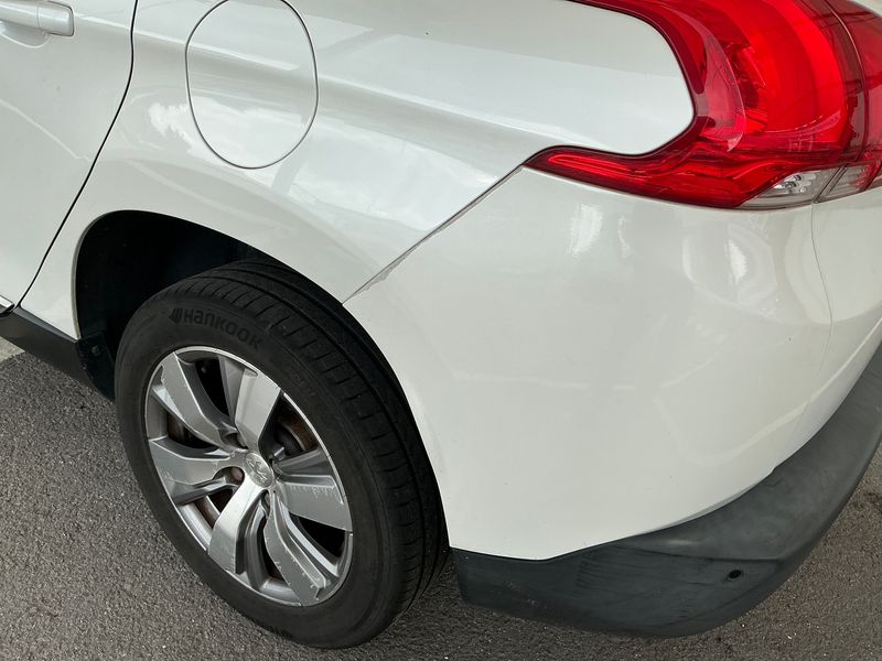 Peugeot 2008 1.6 e-HDi Allure 2015 – снимка 22