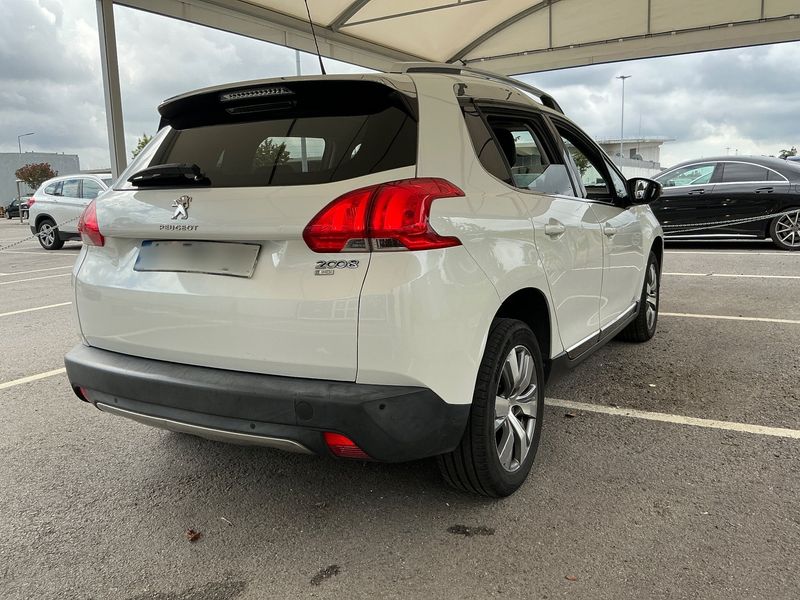 Peugeot 2008 1.6 e-HDi Allure 2015 – снимка 8