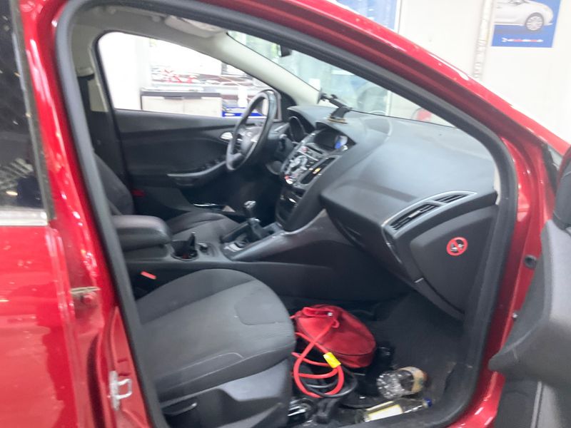 Ford Focus 1.0 EcoBoost Titanium 2013 – снимка 3