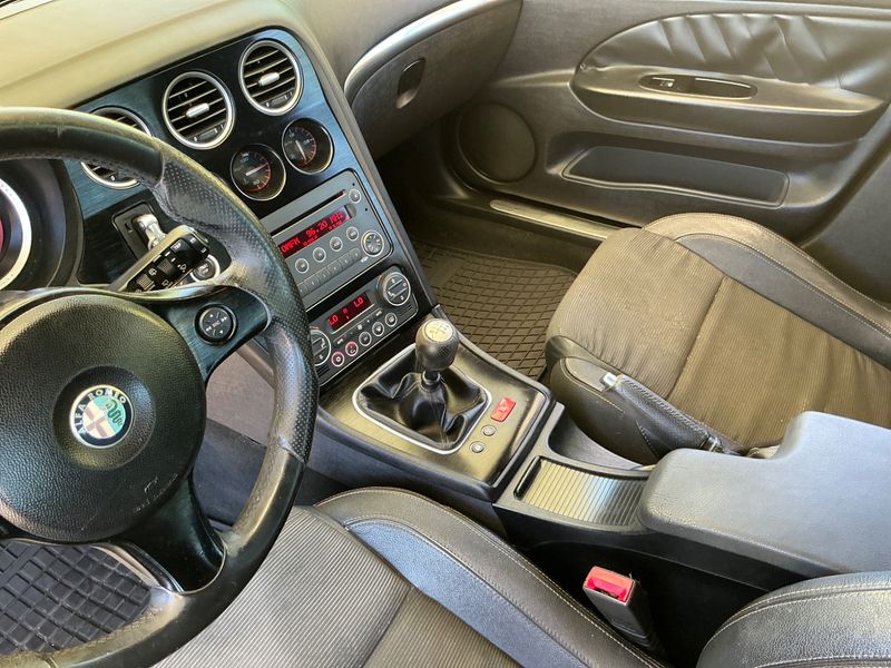 Alfa Romeo Alfa 159 2.0 JTDM Eco Turismo 2011 – снимка 30