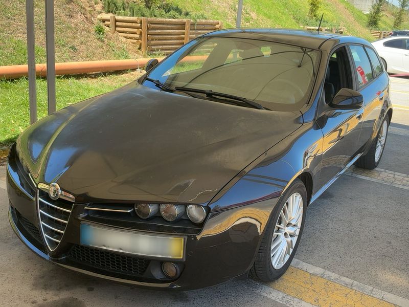 Alfa Romeo Alfa 159 2.0 JTDM Eco Turismo 2011 – снимка 1