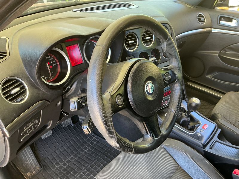 Alfa Romeo Alfa 159 2.0 JTDM Eco Turismo 2011 – снимка 28