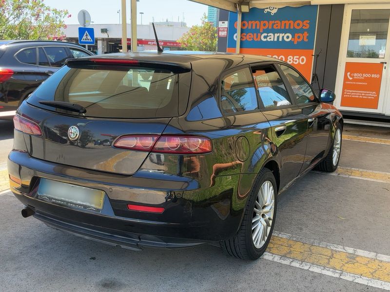 Alfa Romeo Alfa 159 2.0 JTDM Eco Turismo 2011 – снимка 8
