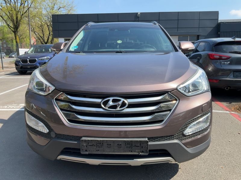 Hyundai Santa Fe 2.2 CRDi Style 4WD 2015 – снимка 14