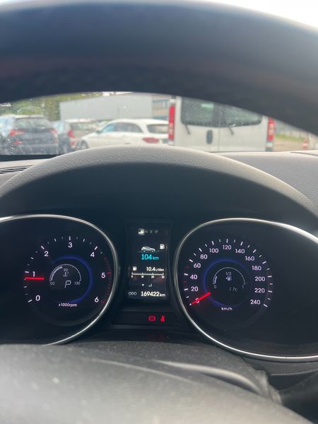 Hyundai Santa Fe 2.2 CRDi Style 4WD 2015 – снимка 23