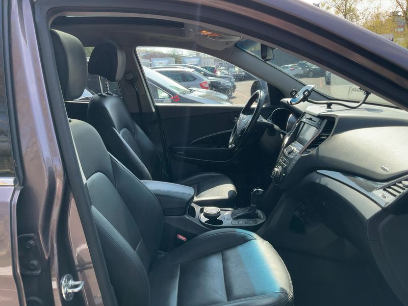 Hyundai Santa Fe 2.2 CRDi Style 4WD 2015 – снимка 16