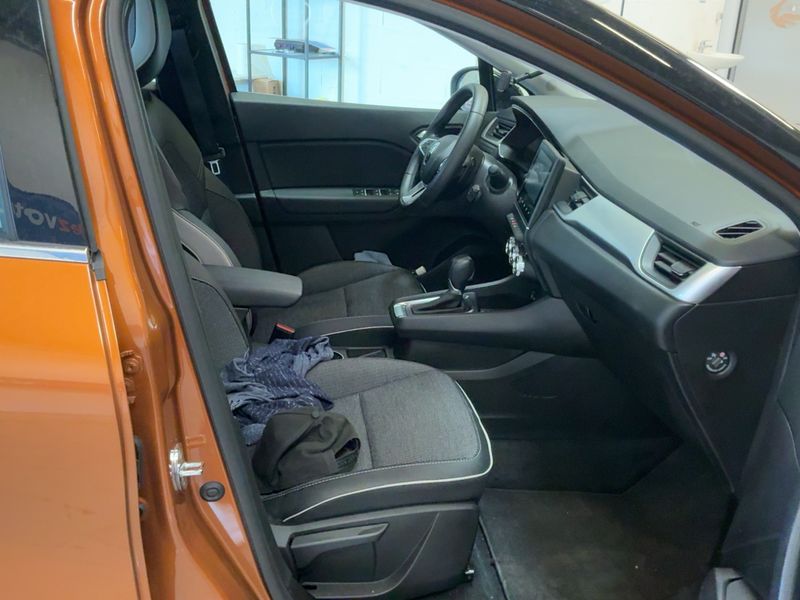 Renault Captur 1.3 TCe Intens 2022 – снимка 16