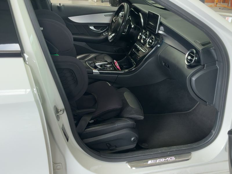 Mercedes-Benz C-Klasse C 63 AMG 2017 – снимка 16