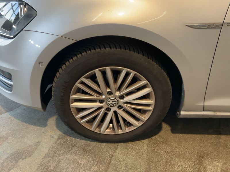Volkswagen Golf VII 1.2 TSI Cup BlueMotion Tech 2014 – снимка 3