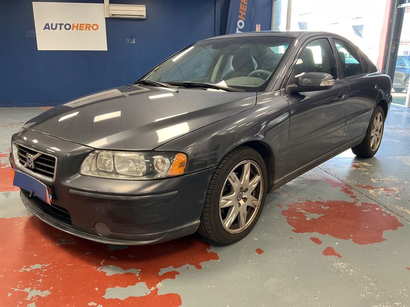 Volvo S60 2.4 D Kinetic 2009 – снимка 1