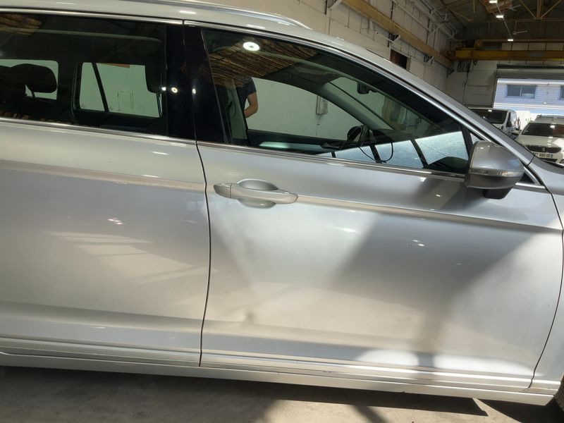 Volkswagen Passat 2.0 TDI Comfortline BlueMotion Tech 2015 – снимка 10