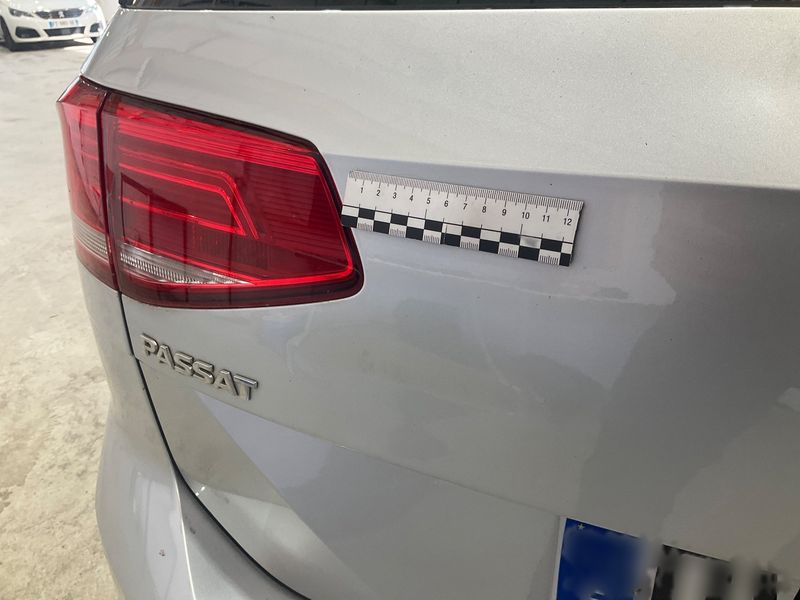 Volkswagen Passat 2.0 TDI Comfortline BlueMotion Tech 2015 – снимка 27