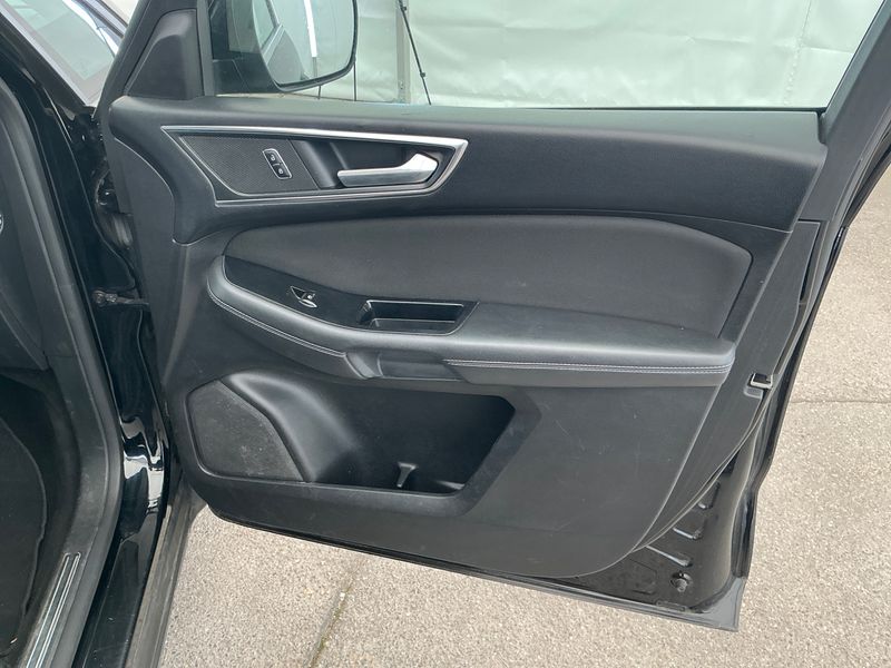 Ford Galaxy 2.0 TDCi Titanium 2017 – снимка 26