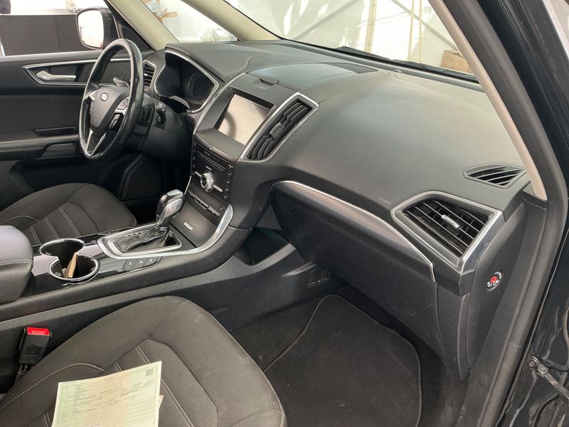 Ford Galaxy 2.0 TDCi Titanium 2017 – снимка 24