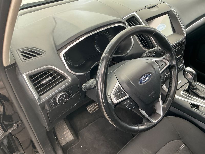 Ford Galaxy 2.0 TDCi Titanium 2017 – снимка 29