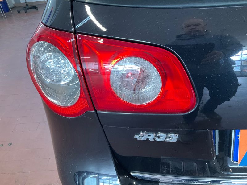 Volkswagen Passat 3.2 V6 FSI Highline 4Motion 2008 – снимка 47