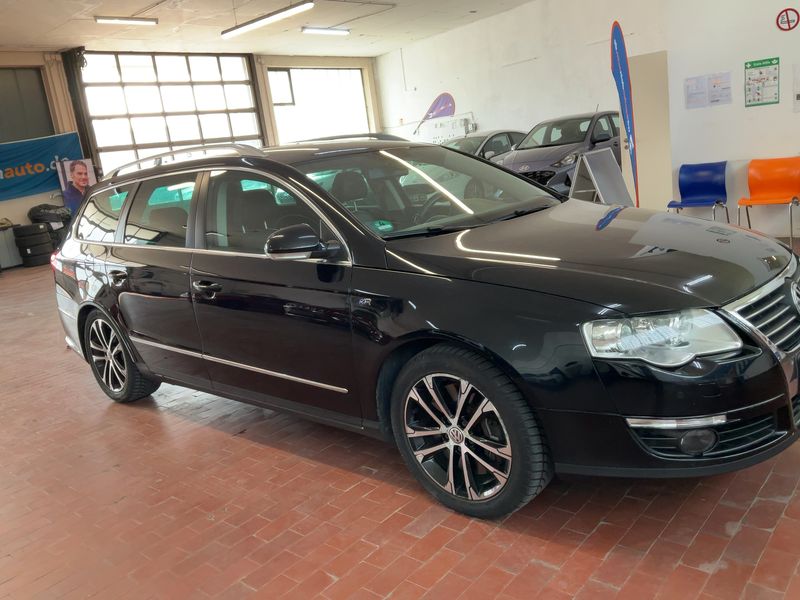 Volkswagen Passat 3.2 V6 FSI Highline 4Motion 2008 – снимка 12