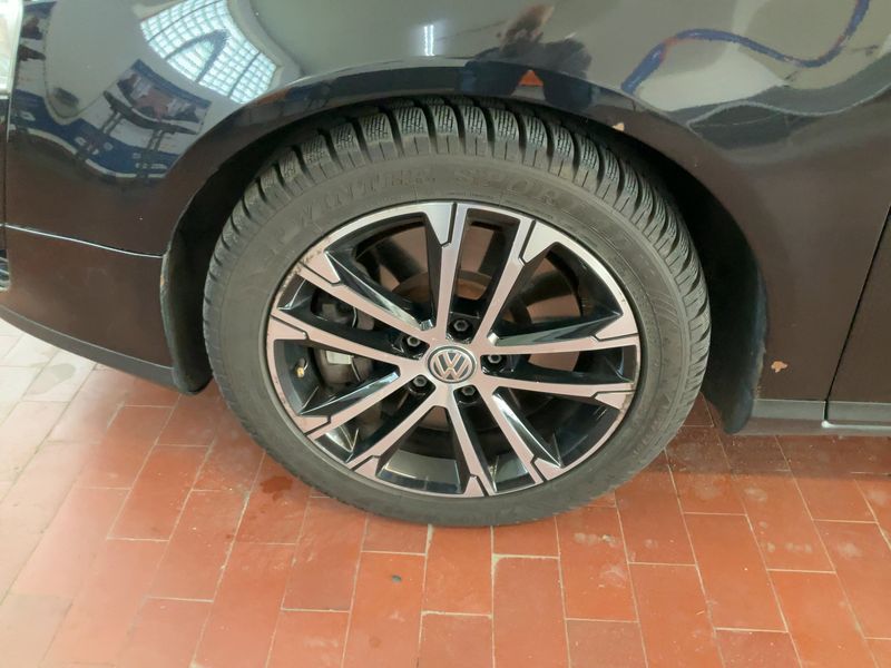 Volkswagen Passat 3.2 V6 FSI Highline 4Motion 2008 – снимка 3