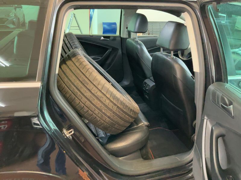 Volkswagen Passat 3.2 V6 FSI Highline 4Motion 2008 – снимка 20