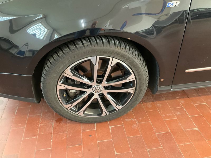 Volkswagen Passat 3.2 V6 FSI Highline 4Motion 2008 – снимка 31