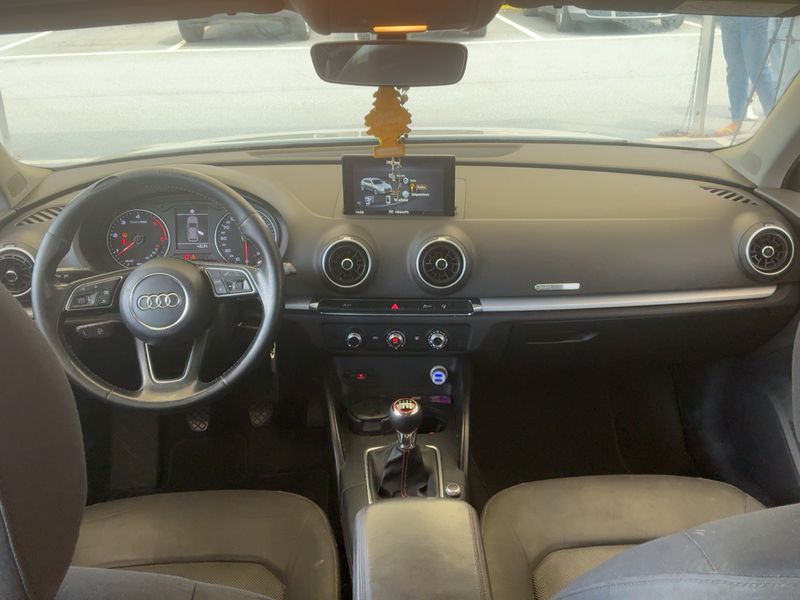 Audi A3 Sportback 1.6 TDI 2017 – снимка 17