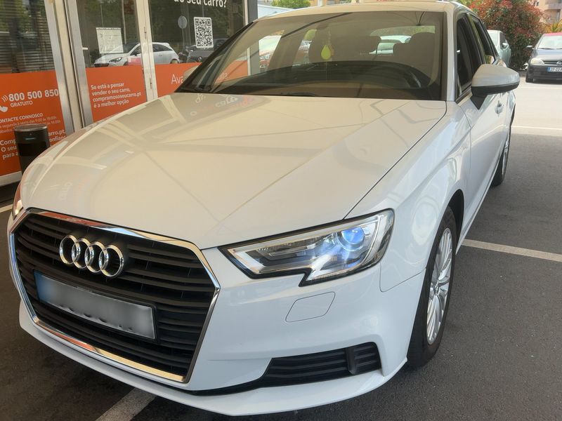 Audi A3 Sportback 1.6 TDI 2017 – снимка 2