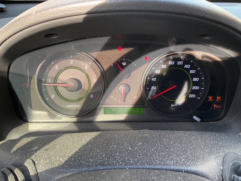 Chevrolet Captiva 2.0 Diesel D LS 2010 – снимка 4