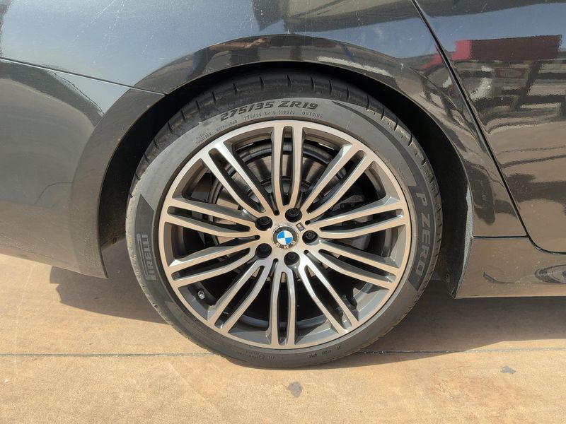 BMW 5er 520d Mild-Hybrid xDrive M Sport 2020 – снимка 18