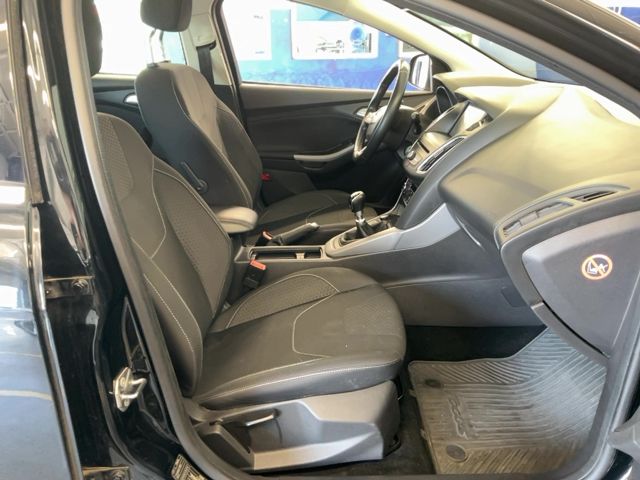 Ford Focus 1.5 EcoBoost Sport 2015 – снимка 16