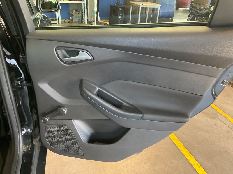 Ford Focus 1.5 EcoBoost Sport 2015 – снимка 25