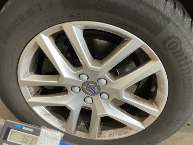 Volvo XC60 2.0 T5 Linje Inscription AWD 2017 – снимка 3