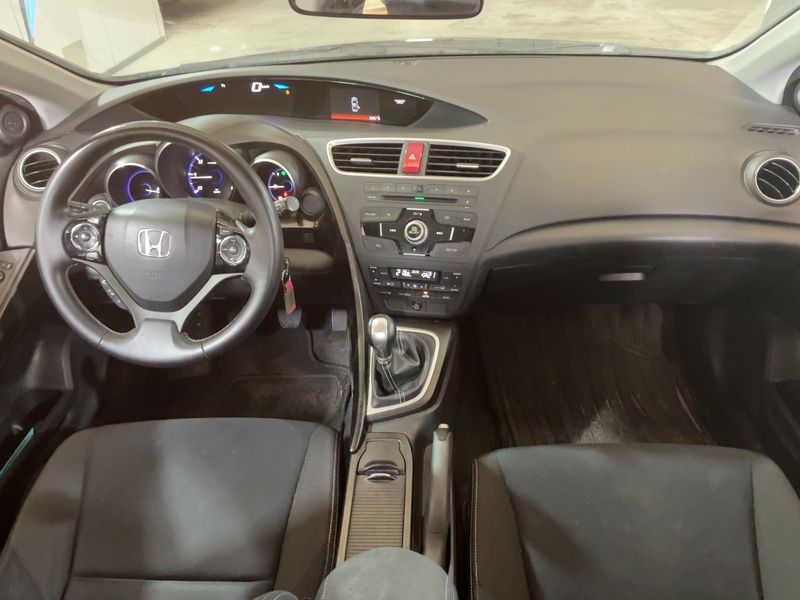 Honda Civic 1.6 DTEC 2014 – снимка 12