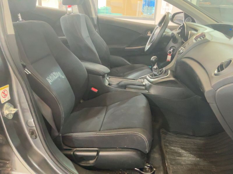 Honda Civic 1.6 DTEC 2014 – снимка 11