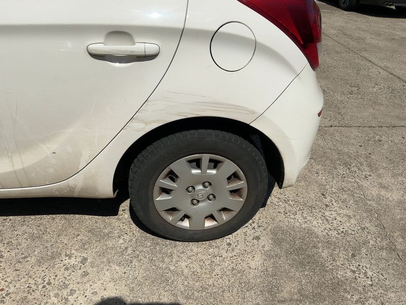 Hyundai i20 1.1 CRDi Basis blue 2014 – снимка 5