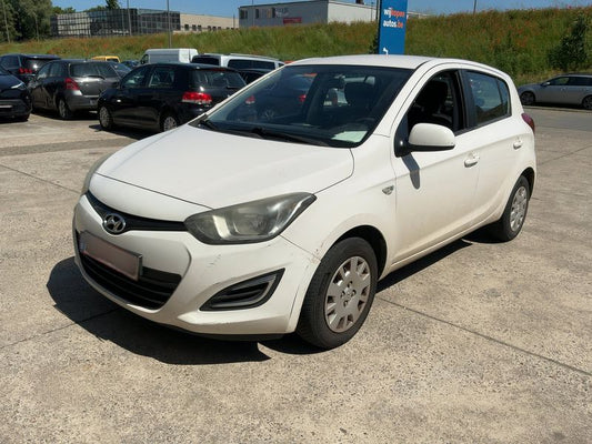 Hyundai i20 1.1 CRDi Basis blue 2014 – снимка 1
