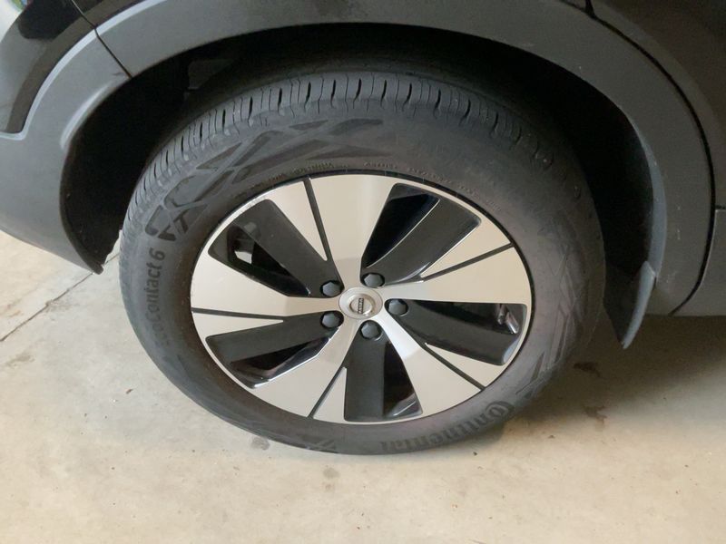 Volvo XC40 1.5 T5 Plug-in Hybrid Inscription Expression 2WD 2020 – снимка 9