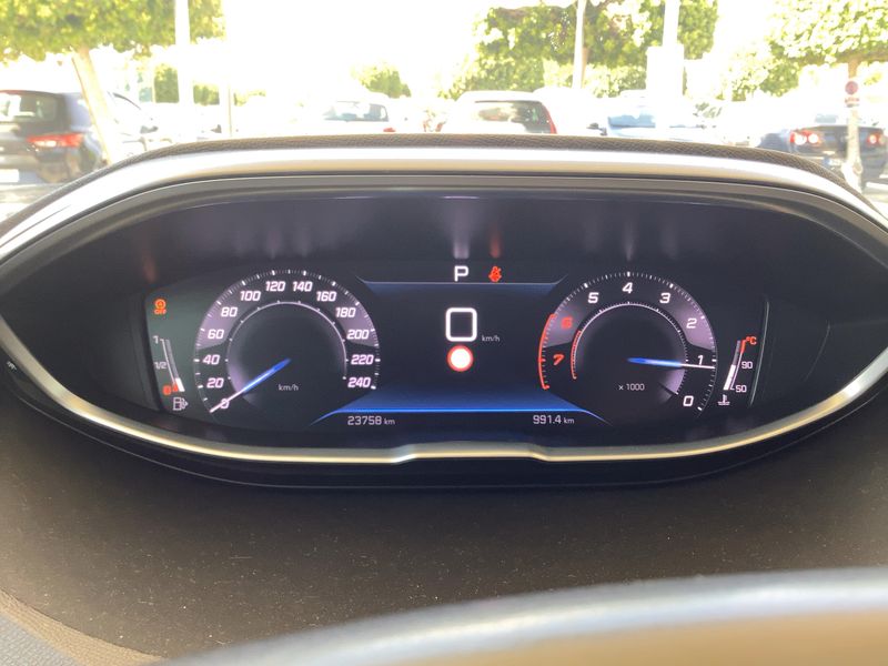 Peugeot 3008 1.2 PureTech Allure Pack 2022 – снимка 18