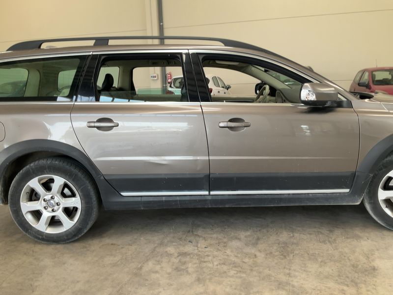 Volvo XC70 2.4 D5 Summum AWD 2008 – снимка 10
