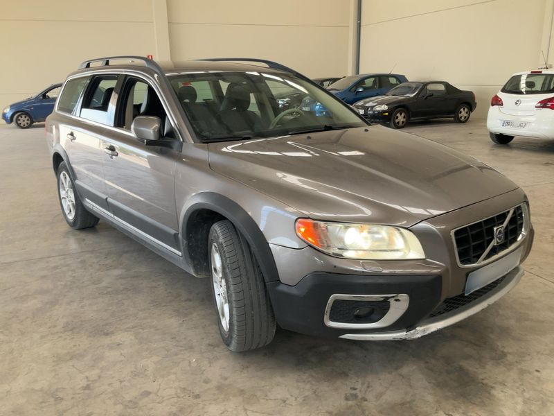 Volvo XC70 2.4 D5 Summum AWD 2008 – снимка 12