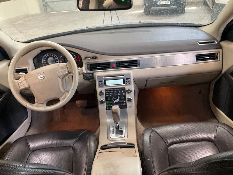 Volvo XC70 2.4 D5 Summum AWD 2008 – снимка 17