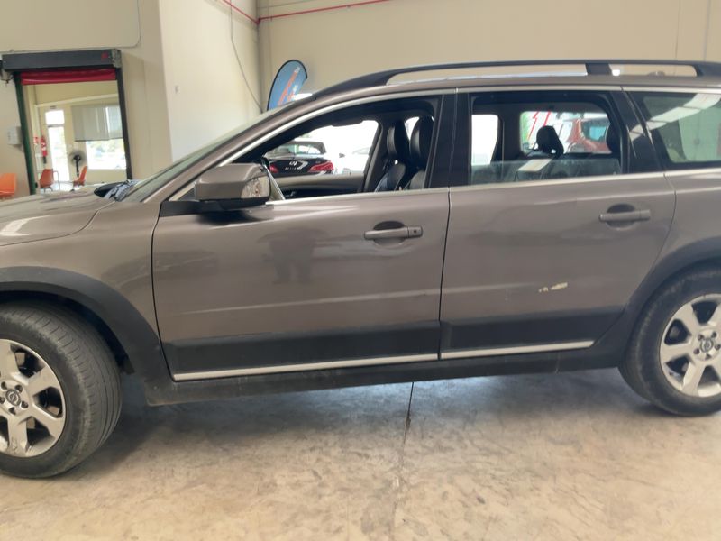 Volvo XC70 2.4 D5 Summum AWD 2008 – снимка 4