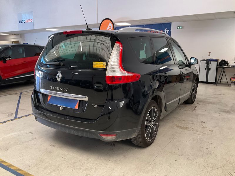 Renault Grand Scenic 1.2 TCe Energy BOSE Edition 2013 – снимка 2