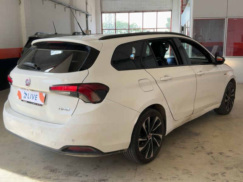 Fiat Tipo 1.6 JTDM S-Design 2018 – снимка 8