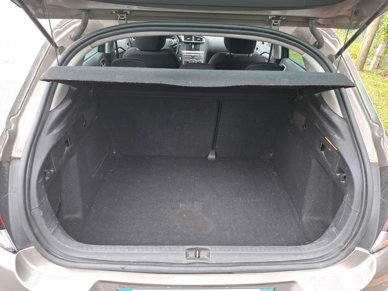 Citroen C4 1.6 Blue-HDi Millenium 2017 – снимка 9