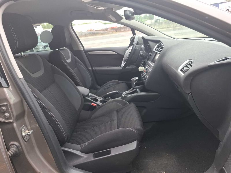 Citroen C4 1.6 Blue-HDi Millenium 2017 – снимка 10