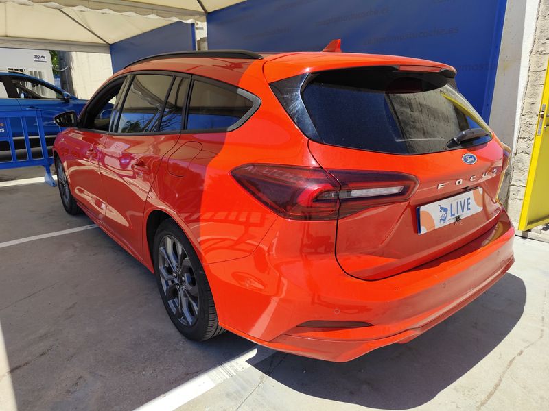 Ford Focus 1.0 EcoBoost Mild-Hybrid ST-Line 2024 – снимка 5