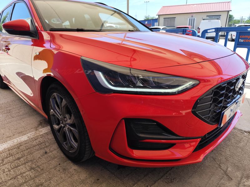 Ford Focus 1.0 EcoBoost Mild-Hybrid ST-Line 2024 – снимка 6