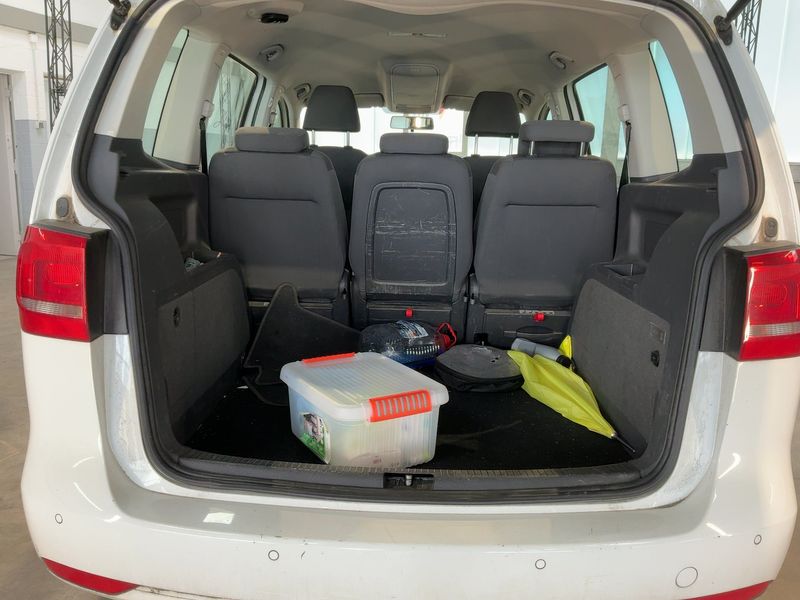 Volkswagen Touran 1.6 TDI Trendline 2015 – снимка 15